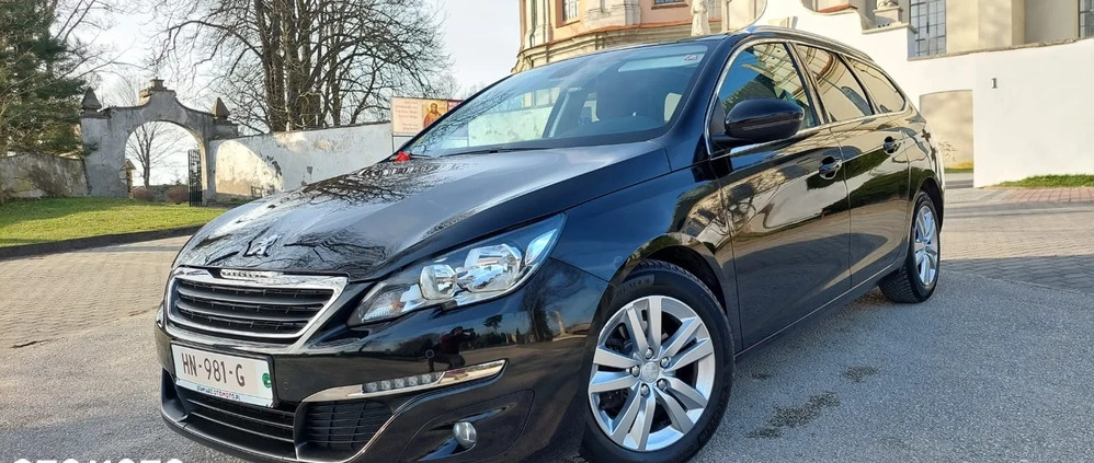 Peugeot 308 cena 29999 przebieg: 225680, rok produkcji 2015 z Lubawka małe 301